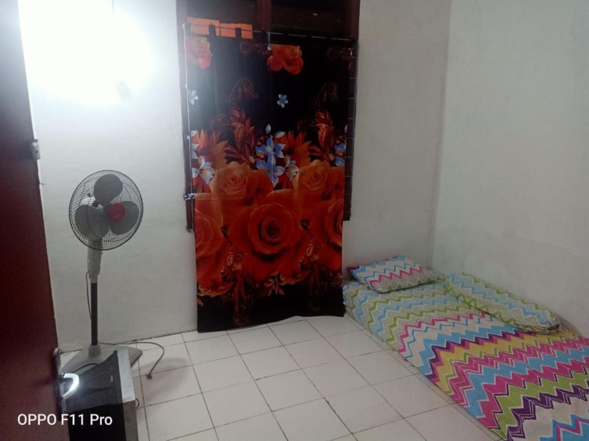 Tambak Bayan Guesthouse Kejayan Exteriér fotografie